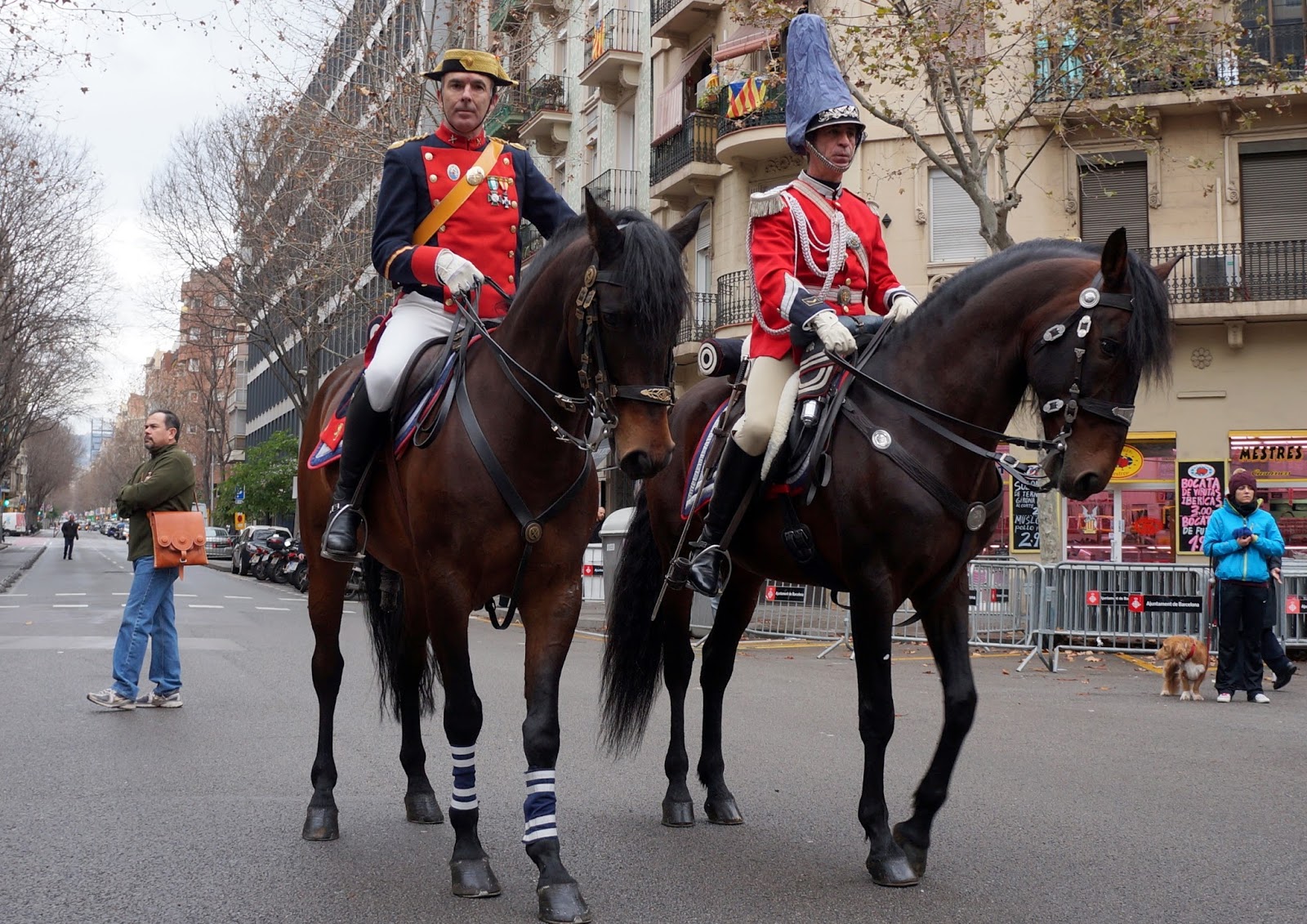 バルセロナ ブログ 騎馬警官