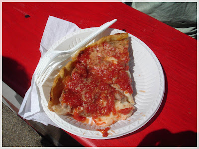 cheese sausage pizza lou malnatis