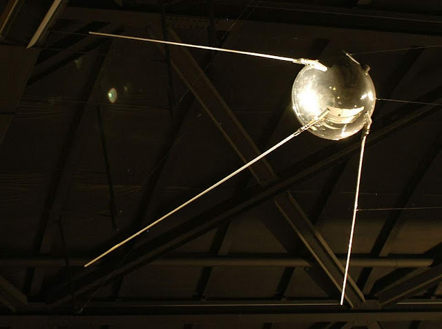 Réplica do Sputnik-1