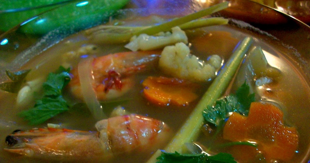 Periuktanah: Tomyam Udang di Singgah Sahur