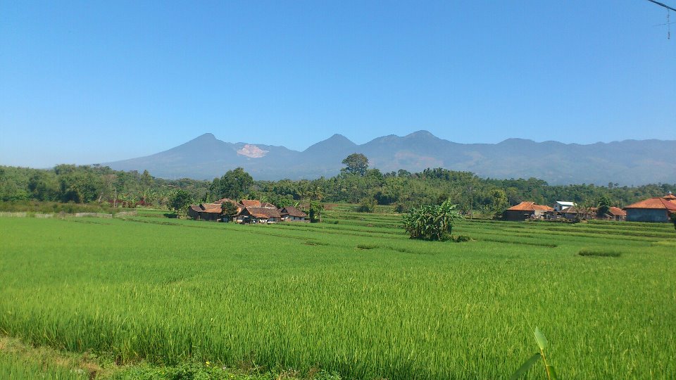 Wisata Kawah Darajat Garut Jawa Barat RUSLIADIBOGOR