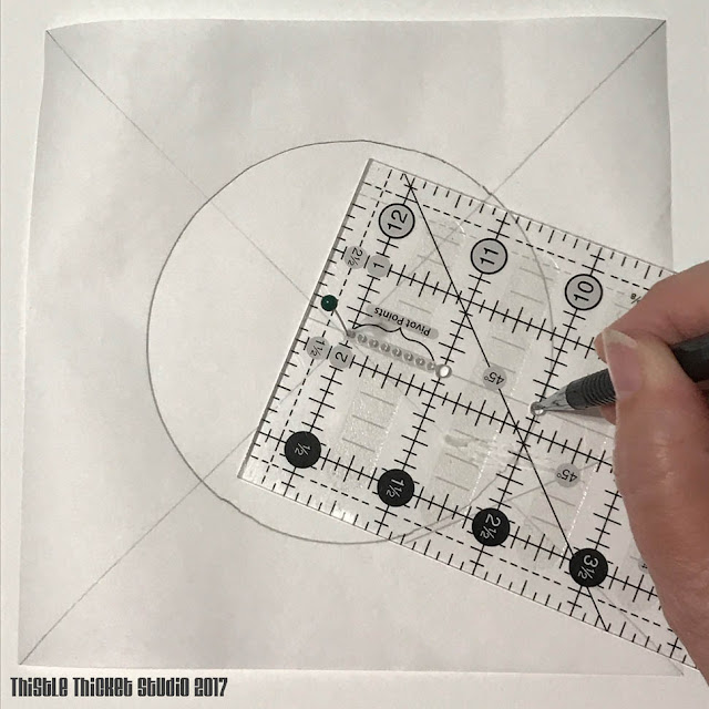 Inset Circle Block Tutorial by Thistle Thicket Studio. www.thistlethicketstudio.com