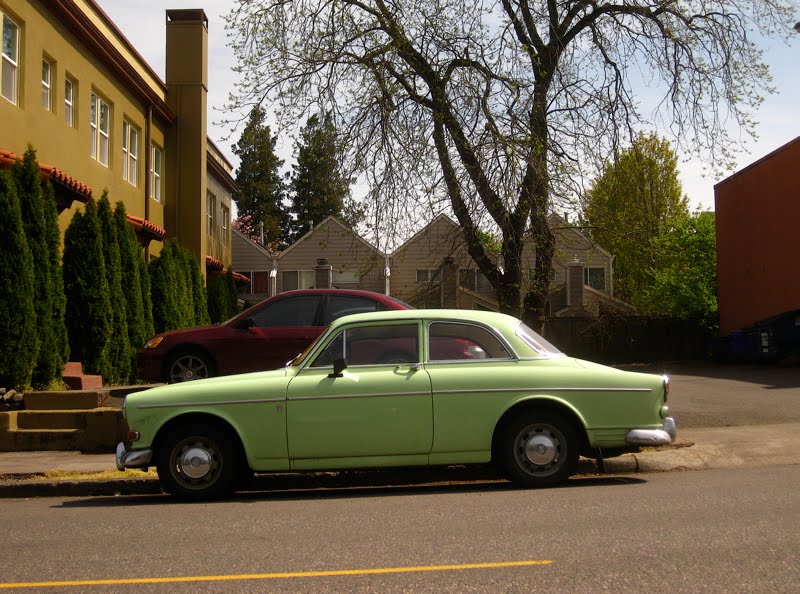 1966 Volvo 122s Coupe