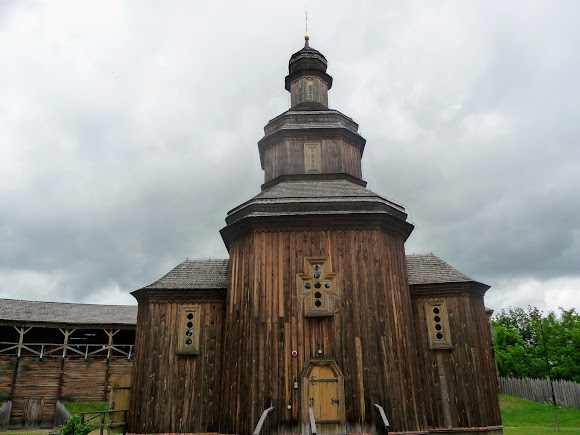 Батурин. Замковая церковь Вознесения Господнего
