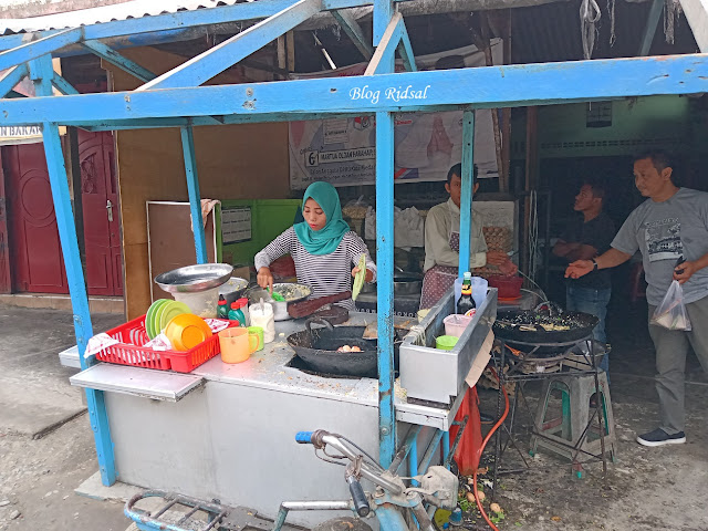 Mie Balap Tak Bernama di Jalan Tempuling Medan