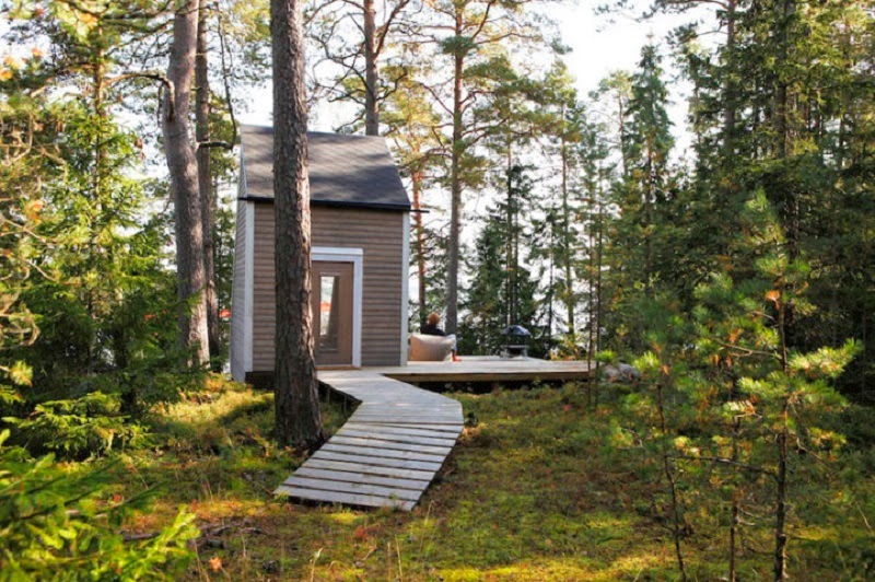 Designer Constructs Micro 96-Square-Foot Cabin to Forego Building Permits