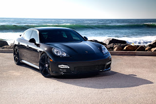 Black Porsche Panamera