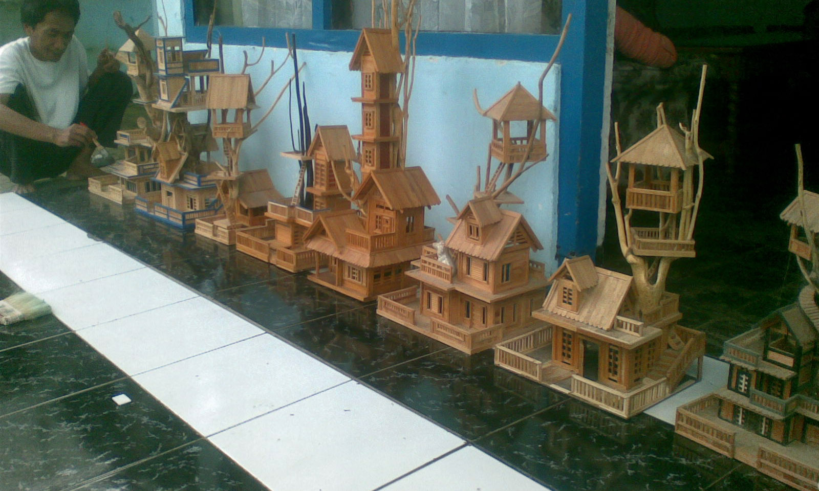 jualan uuuu Handmade Miniatur  Rumah  Pohon dari  kayu  eskrim