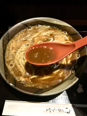 車や『カレー南蛮』