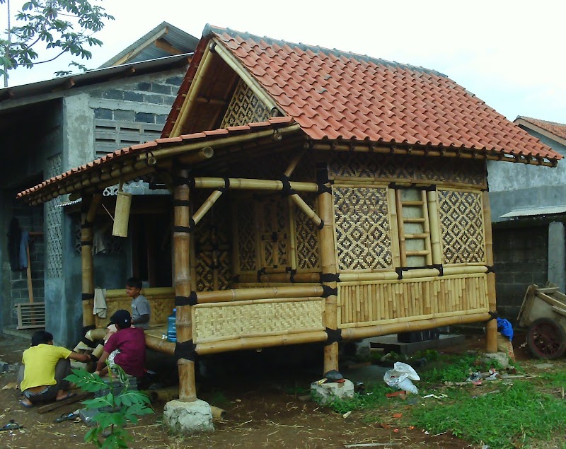 18+ Rumah Bambu, Konsep Terkini!