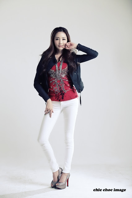 Model Eun Bin in Red Top, White Jeans