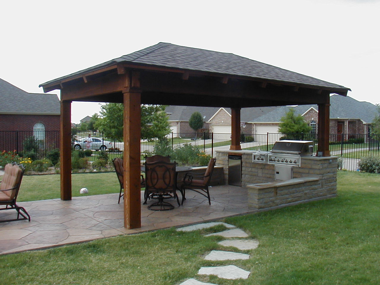 Outdoor Kitchen Covered Patio Designs