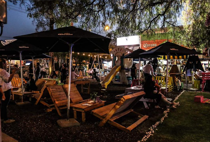 Sushi, hamburguesas, pizzas y alitas en el primer parque de food trucks en León, Guanajuato