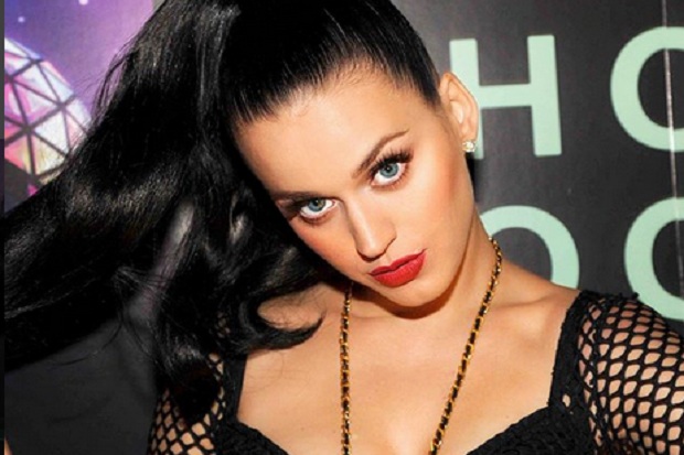 Jual Rumah, Katy Perry Terus Turunkan Harga