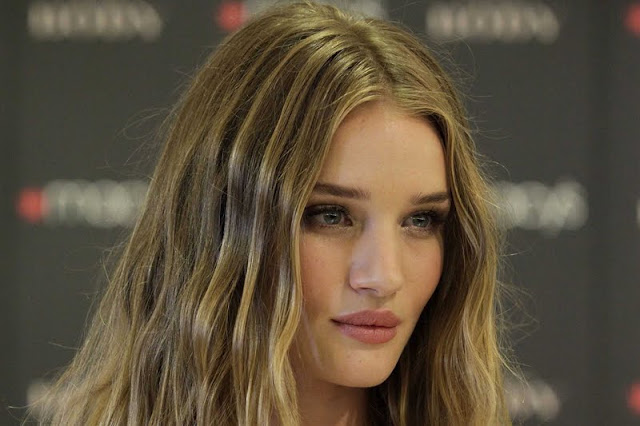 British Super Model Rosie Huntington-Whiteley