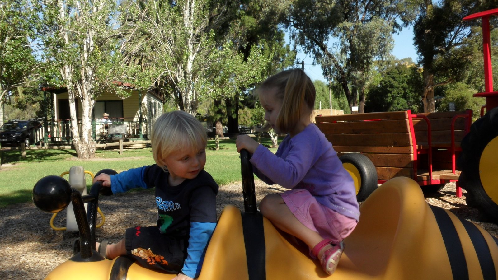 Macy, Emjay and Lulu Peacock's Blog: Cool Playgrounds.