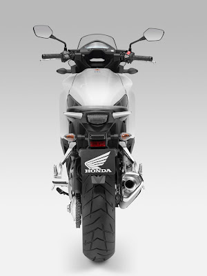 2011 Honda Crossrunner Rear View