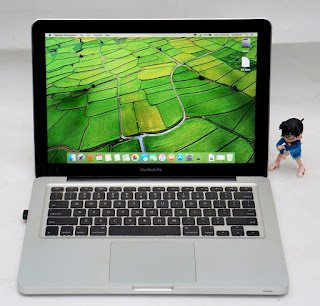  Jual Macbook Pro 8.1 Core i7 Second di Malang