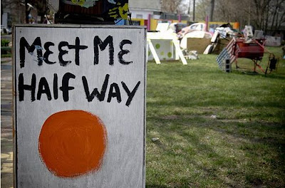 The Heidelberg Project: A Street of Dreams Seen On www.coolpicturegallery.net