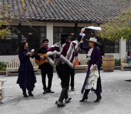 Cueca en Fiestas patrias Santiago Chile