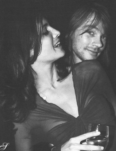 It couples Stephanie Seymour and Axl Rose Labels Axl Rose Guns N Roses 