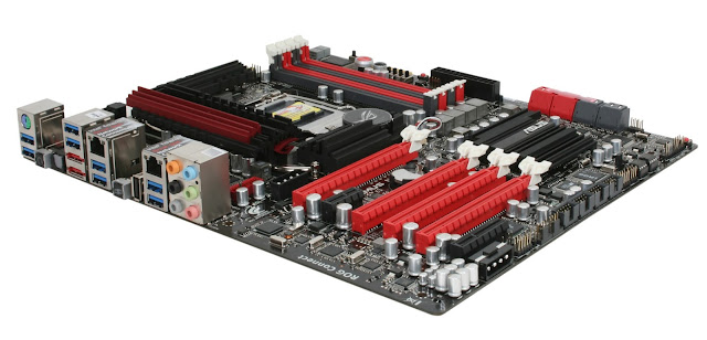 Asus Maximus IV Extreme Motherboard