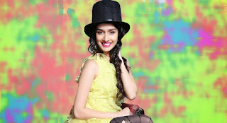 Shraddha Kapoor brightens up the mood with her sparkling smile images