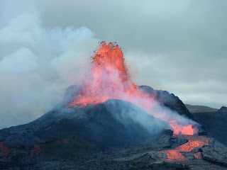 Fagradalfjall volcano photo by Lee-Anne Fox