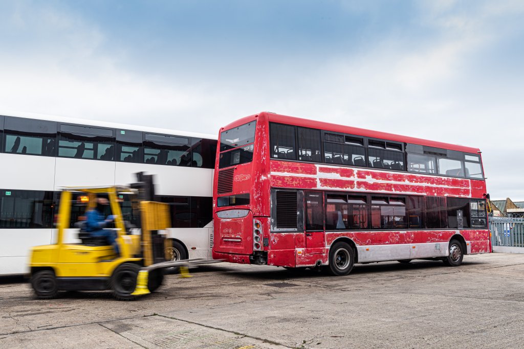 Alexander Dennis reacondicionamiento