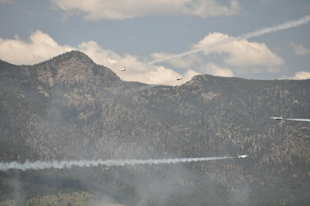 US Air Force Thunderbirds 2016 AFA Air Force Academy flyover coloradoviews.filminspector.com