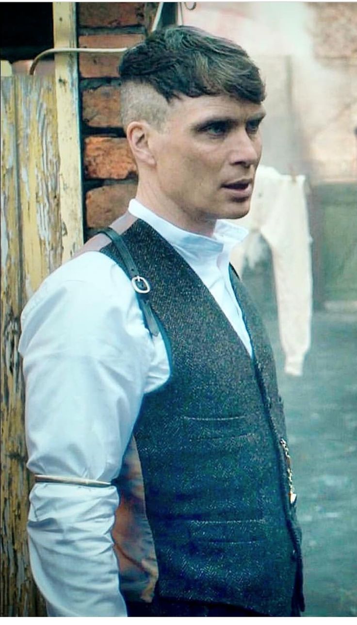 The Shelby Haircut Try a Hairstyle The Peaky Blinders Way