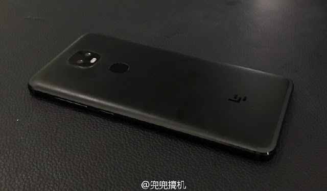 Dual Camera "LeEco Le X652" Real life Images leaked online