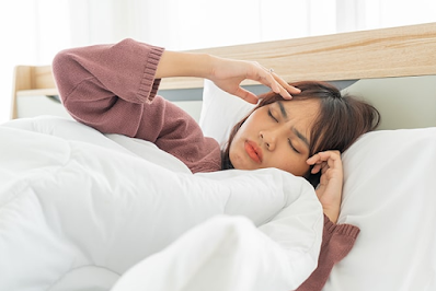 Mata Terasa Pedas saat Bangun Tidur? Ini Penyebabnya