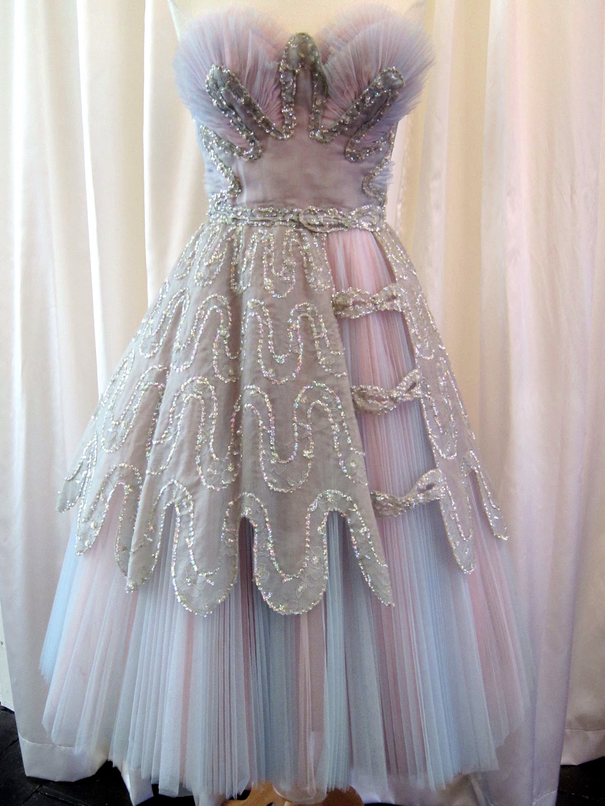 1950s Couture pink & blue lace