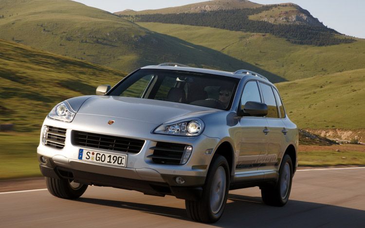 Luxury 2011 Porsche Cayenne