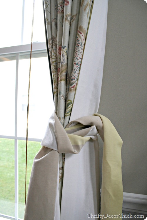 training drapes pleats