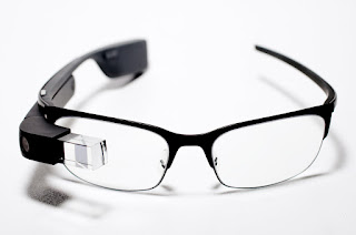 Google Glass merupakan teknologi yang dibuat dengan memanfaatkan metode Internet Of Things