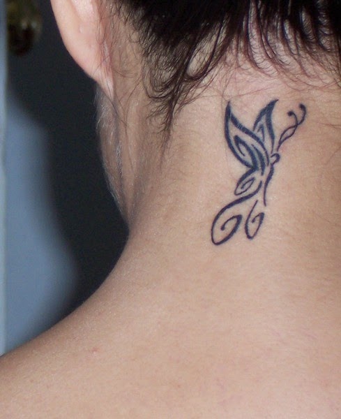 TATUAJES DE TRIBALES MARIPOSA PARA MUJERES