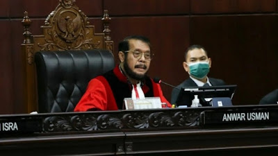 Belasan Guru Besar Desak Anwar Usman Dipecat dari Hakim MK, Buntut Putusan 'Karpet Merah' untuk Gibran Maju Cawapres