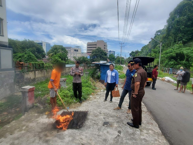 Polisi Musnahkan Ganja Seberat 128 Kg Disaksikan Jaksa di Kota Jayapura