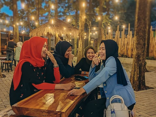 daftar harga menu de jati coffee garden bogor, harga menu cafe de jati coffee garden bogor, alamat lokasi de jati coffee garden bogor