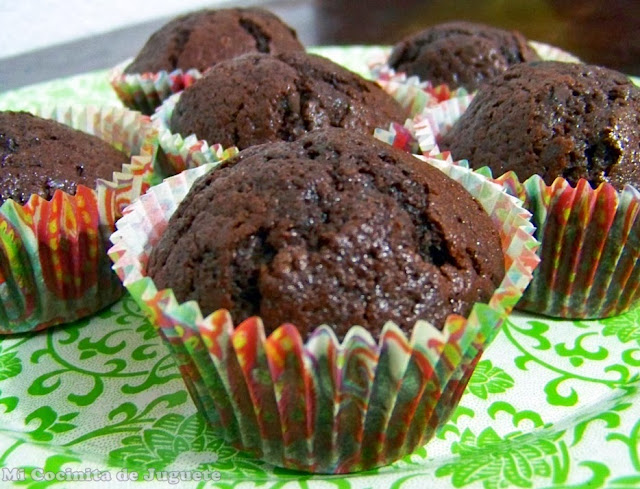 Muffins de Chocolate con Trocitos de Chocolate Negro