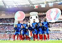 SELECCIÓN DE FRANCIA - Temporada 2015-16 - Pogba, Koscielny, Lloris, Giroud, Umtiti, Sissoko; Payet, Evra, Matuidi, Sagna y Griezmann - PORTUGAL 1 (Éder) FRANCIA 0 - 10/07/2016 - Eurocopa de Francia 2016, Final - Saint-Denis, París, Francia, Stade de France - A pesar de ser ligeramente superior en el trascurso del partido, Francia no consigue adjudicarse su Eurocopa. Portugal obtiene su primer título