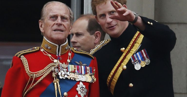 Príncipe Harry llegó a Londres para el funeral de su abuelo, ¿lo acompaña Meghan Markle?