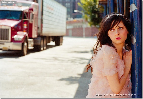 Zooey Deschanel 
