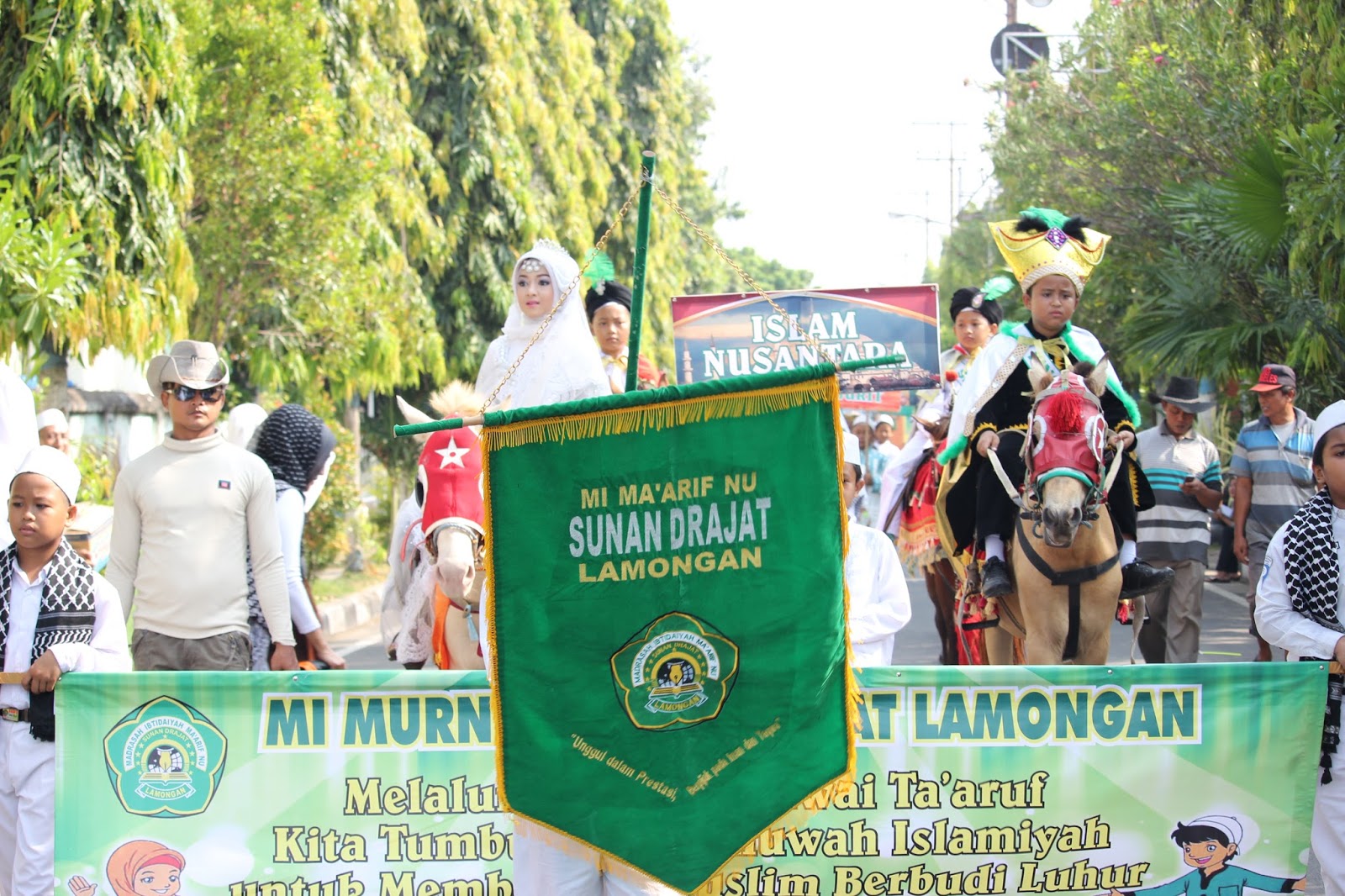 Pawai Taaruf Menyambut Tahun Baru Islam 1 Muharam 1438 H MI Murni