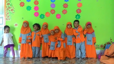 Al-Fatih Preschool and Course Undang Kak Agus DS. Sang Maestro Dongeng Tingkat Dunia