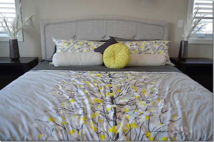 What is the islamic meaning of dreaming of blanket.