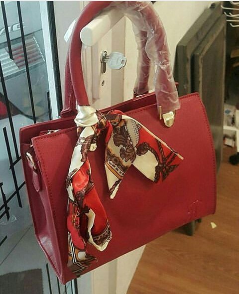 Tas Jims Honey Merah Elegan