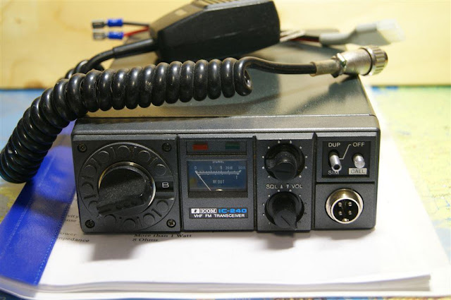 Icom IC-240